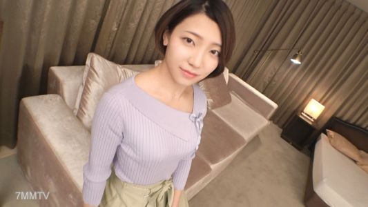 SIRO-4379 【第一槍】【剪短髮的美女】【美女工作人員下流氣喘吁籲】申請緩解壓力的苗條妹子。不要錯過尷尬的微笑變成欣喜若狂的表情的那一刻。網上AV應用→AV體驗拍攝1433
