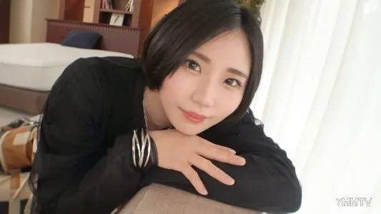 SIRO-4832 【突然全力活塞】愛穿衣服的時尚可愛藝術大學生瑠醬登場!一隻大公雞被插入與手男人變成bichabicha的芝麻!從插入到發射幾乎不間斷! !用一個無情的暴力活塞刺穿陰道後部並戳它! !網上AV應用→AV體驗拍攝1858