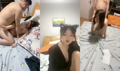 Two Cute Young Girls Born After 2000! Being Output By The Fat Uncle In Turn! Cock Sucking Rough Oral, Close Up POV