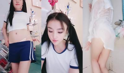 신인은 인터넷 연예인 미녀에게 간다! 트윈 포니테일은 매우 달콤합니다! 옷을 들어 올리기, 큰 가슴, 화장실에서 젖은 셔츠로 유혹, 보지 클로즈업