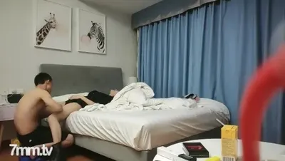 [음탕 한 창녀] 아르바이트 화이트 칼라 여성은 기질이 좋고 외모가 좋습니다