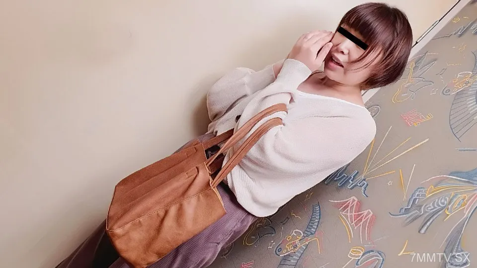 032025_100 當我打電話給送貨保健服務時，那是隔壁的已婚婦女，所以我沒有沉默和creampie sex