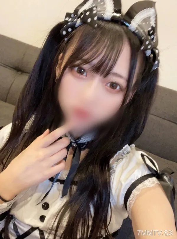 fc2-ppv 4768497 [Uncensored] Aki〇haracon Cafe Girl★ Her Natural Body Is Too Erotic When She Shows Off On A Date Outside The Store