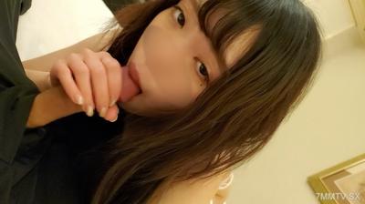 fc2-ppv 4539954 Low -long Teen -chan"s Big Challenge -What Is This Green Cylinder?~ {