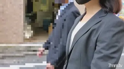 fc2-ppv 2462691 上司和女下屬。午休時間的豐富接觸…被認為是上司射精的女職員。 {