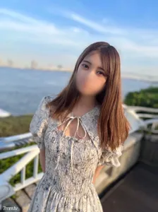 fc2-ppv 3091929 【超越☆噴出】【完整外觀】19歲清純女大學生青春永駐的成人日。毛茸茸的敏感小穴擋不住大量噴出。好色女大學生的結局是沒有橡皮筋射精! {